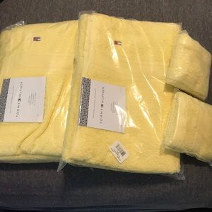 Tommy Hilfiger Towels and washcloths yellow